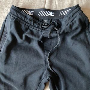 American Eagle men’s athletic pants